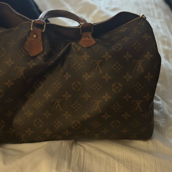 Louis Vuitton purse - Picture 4 of 8